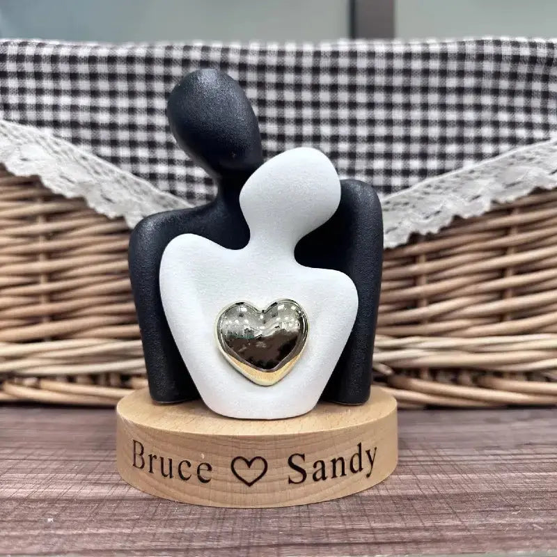 Personalized Couple Ceramic Figurines - Custom Engraved Wooden Base - Handmade Home Decor for Newlyweds Mirevo