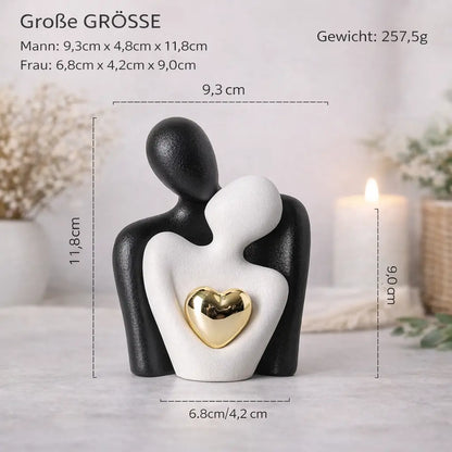 Personalisierte Paarfiguren für Paare – individuell gravierter Holzsockel Mirevo